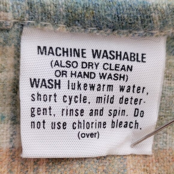 VTG Pendleton 100% Virgin Wool Sage Green Plaid Button Front Western Shirt Sz M - Picture 7 of 7